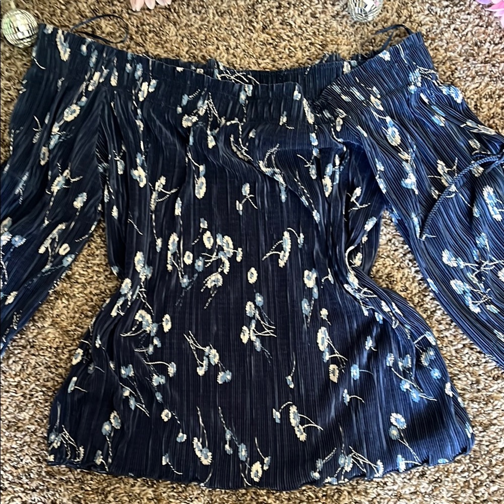Blue Ruffled Off-the-Shoulder Blouse - Picture 7 of 10